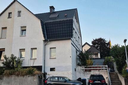 Haus Fröndenberg (Ruhr) - 7 Zimmer, 200 m&sup2;, 349.000&euro; | Angebot:27142609