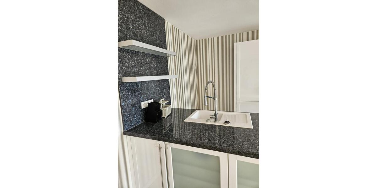 Etagenwohnung Dortmund Innenstadt West - 4 Zimmer, 144 m&sup2;, 1.800&euro; | Angebot:24224280