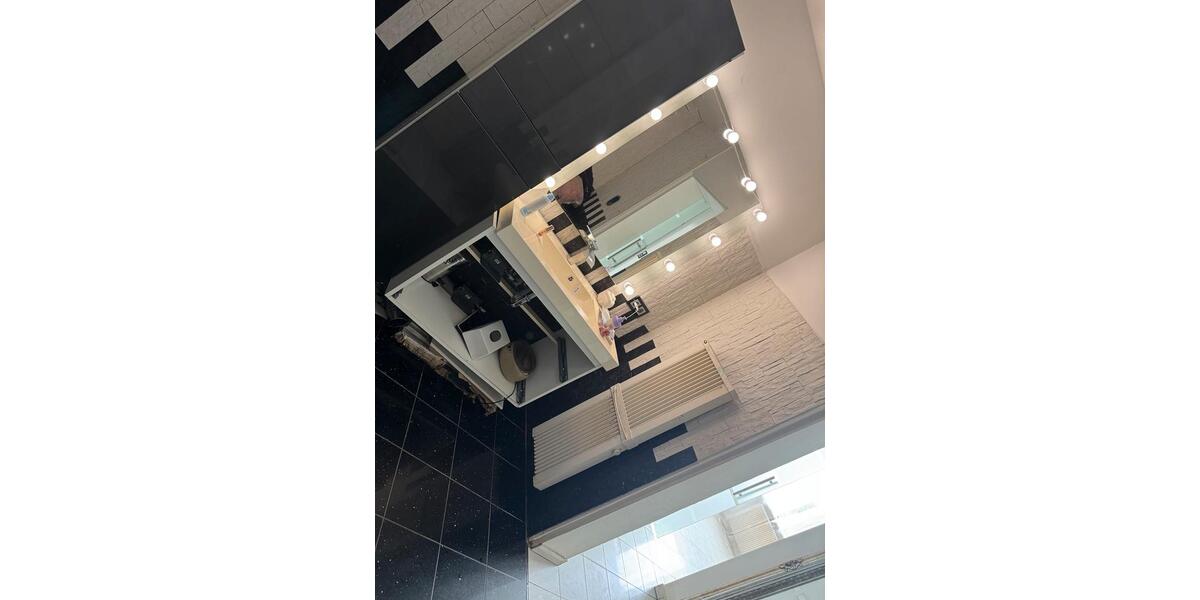Hochparterre Hemer - 3 Zimmer, 80 m&sup2;, 160.000&euro; | Angebot:26889923