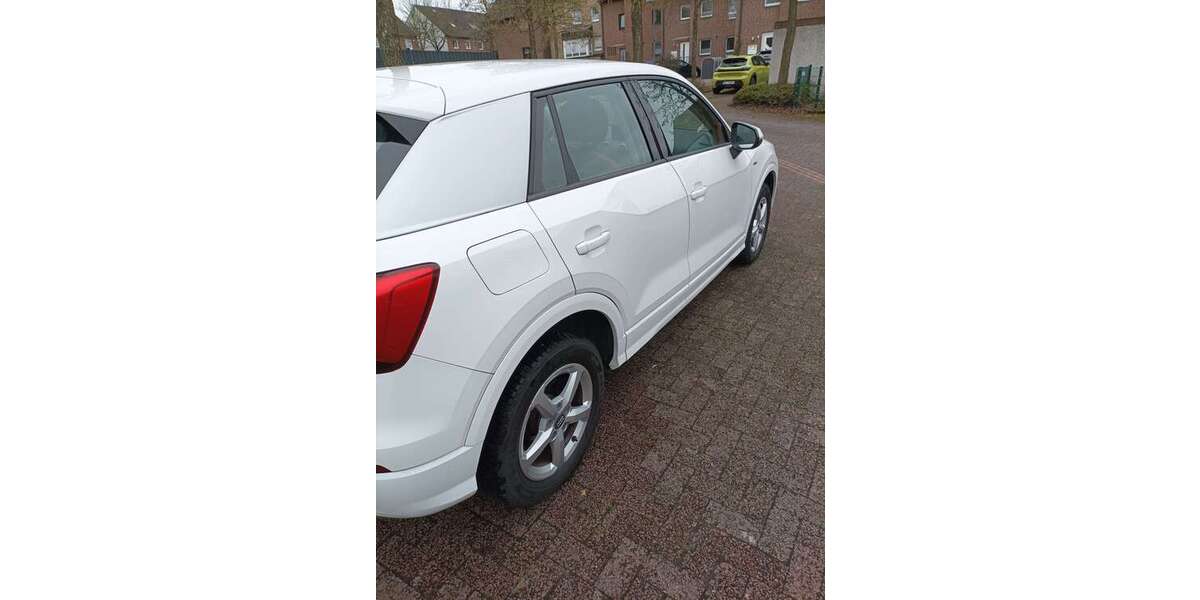 Audi Q2 129.000 km 11.500 &euro; Recklinghausen 45659