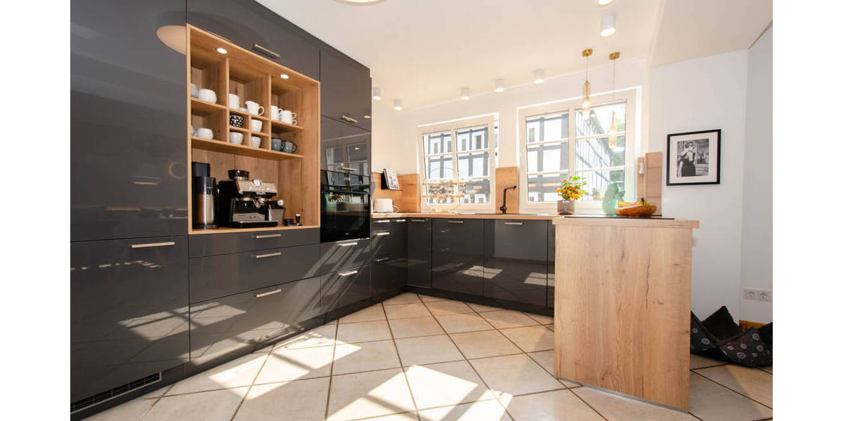 Einfamilienhaus Hattingen - 6 Zimmer, 173 m&sup2;, 528.000&euro; | Angebot:25743248