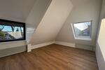 Dachgeschoßwohnung Iserlohn Sümmern - 3 Zimmer, 134 m&sup2;, 1.500&euro; | Angebot:24934997