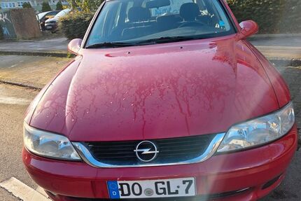 Opel Vectra 104.000 km 2.299 &euro; Dortmund 44309