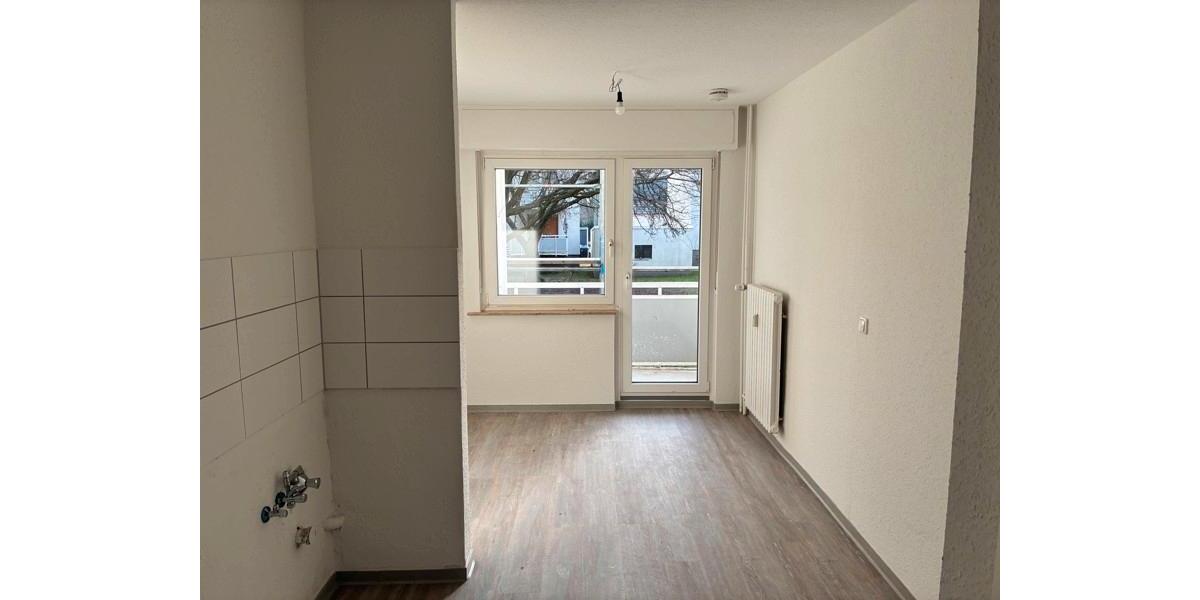 Erdgeschoßwohnung Dortmund Scharnhorst - 3 Zimmer, 65 m&sup2;, 579&euro; | Angebot:24599025