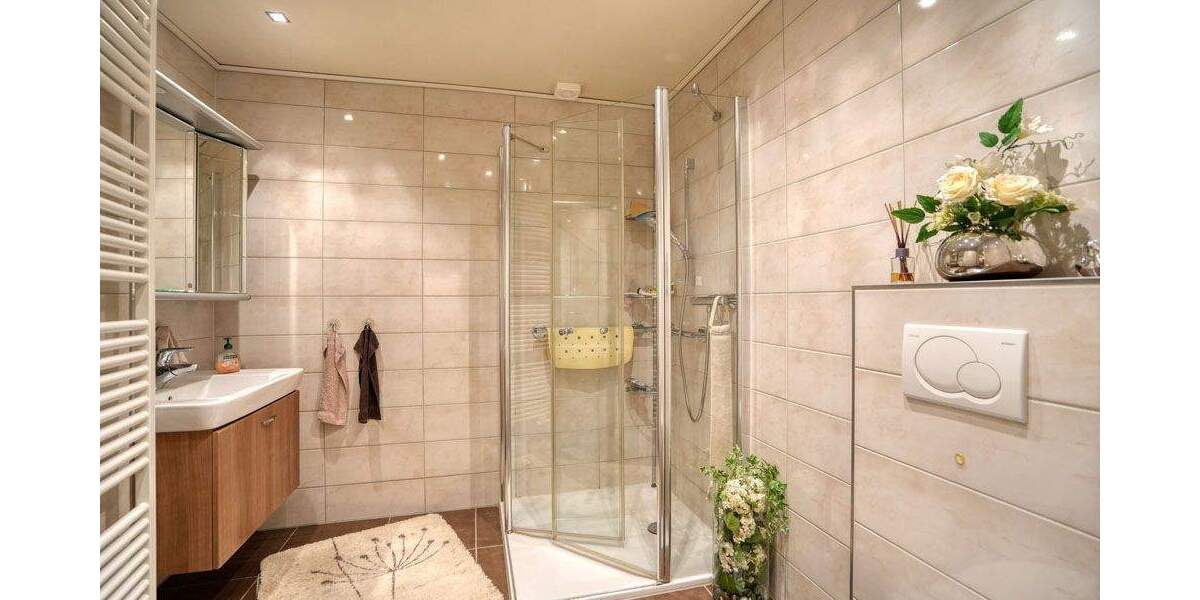 Mehrfamilienhaus, Wohnhaus Dortmund Mitte - 5 Zimmer, 181 m&sup2;, 485.000&euro; | Angebot:24778925