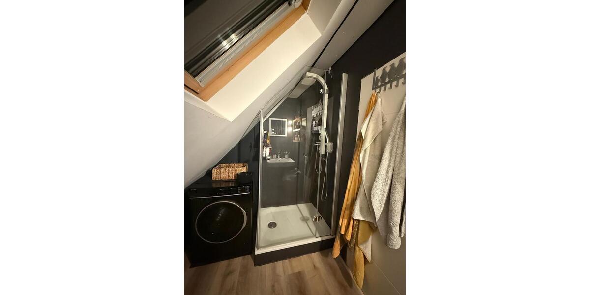 Dachgeschoßwohnung Hagen Hagen-Nord - 2 Zimmer, 100 m&sup2;, 950&euro; | Angebot:24737599