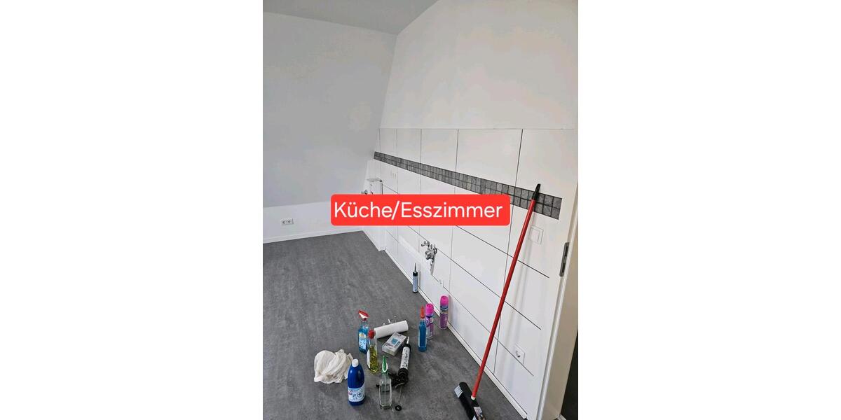Dachgeschoßwohnung Hagen Dahl - 4 Zimmer, 80 m&sup2;, 710&euro; | Angebot:24804504