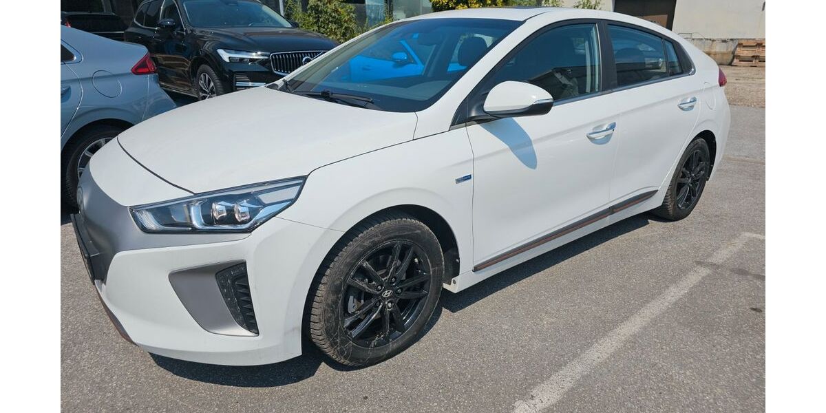 Hyundai IONIQ 54.330 km 14.900 &euro; Gelsenkirchen 45884