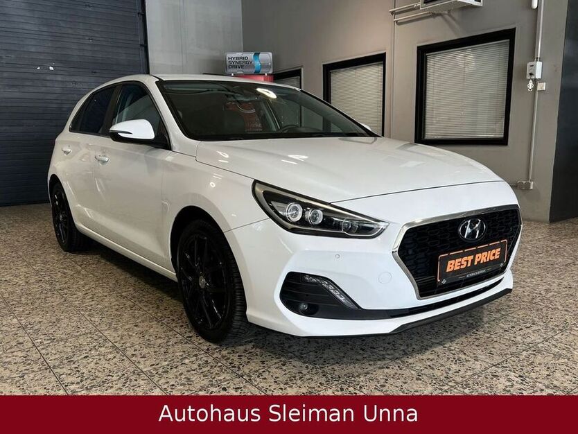i30