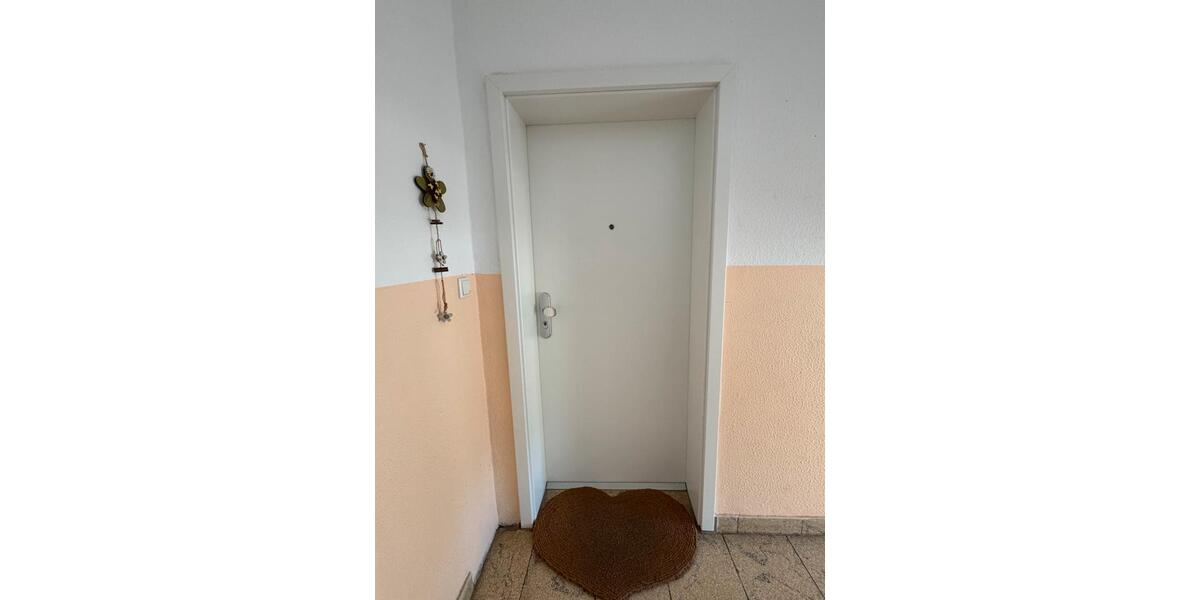 Erdgeschoßwohnung Hagen Hohenlimburg - 4 Zimmer, 60 m&sup2;, 430&euro; | Angebot:25294106