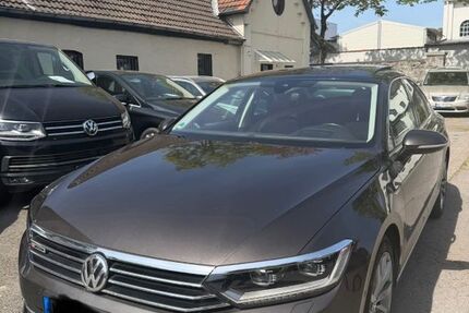 VW Passat 254.000 km 12.870 &euro; Hemer 58675