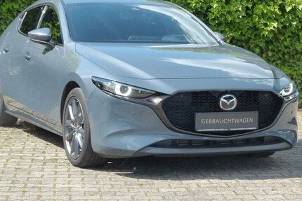 Mazda 3 61.000 km 17.590 &euro; Gelsenkirchen 45899