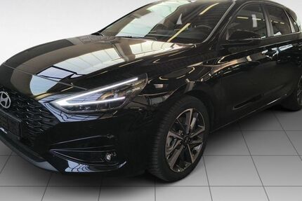 Hyundai i30 13.822 km 22.490 &euro; Recklinghausen 45657