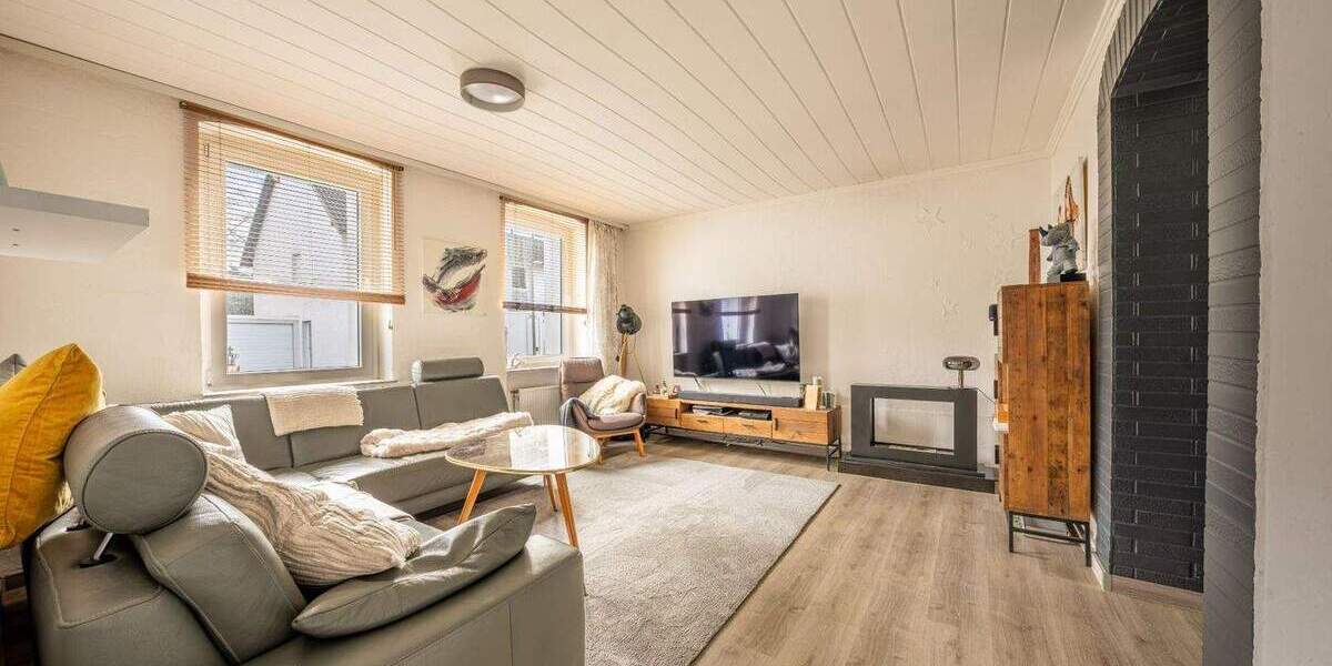 Doppelhaushälfte Dortmund Aplerbeck - 3 Zimmer, 96 m&sup2;, 299.000&euro; | Angebot:24557574