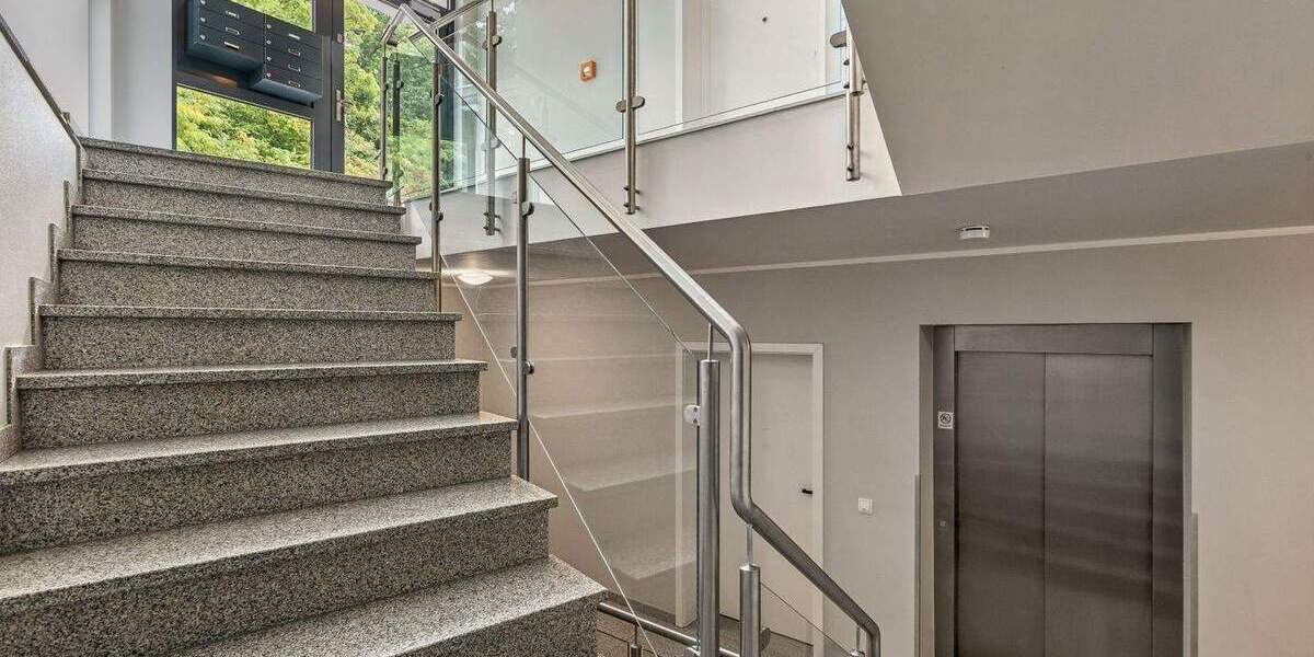 Etagenwohnung Dortmund Schüren - 2 Zimmer, 95 m&sup2;, 429.000&euro; | Angebot:24037095