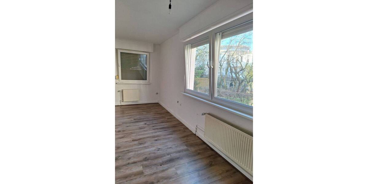 Mehrfamilienhaus, Wohnhaus Bochum Wiemelhausen - 2 Zimmer, 50 m&sup2;, 400&euro; | Angebot:26202165