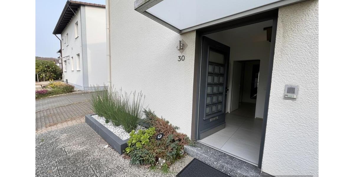 Doppelhaushälfte Iserlohn Sümmern - 3 Zimmer, 147 m&sup2;, 1.500&euro; | Angebot:26300804