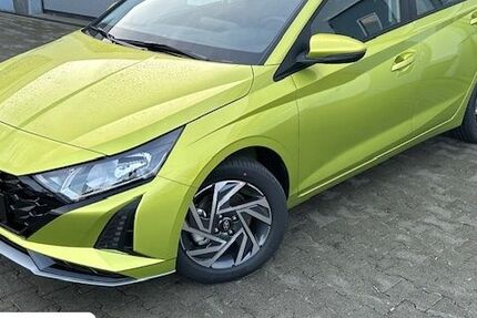Hyundai i20 3.261 km 21.590 € Hattingen 45525