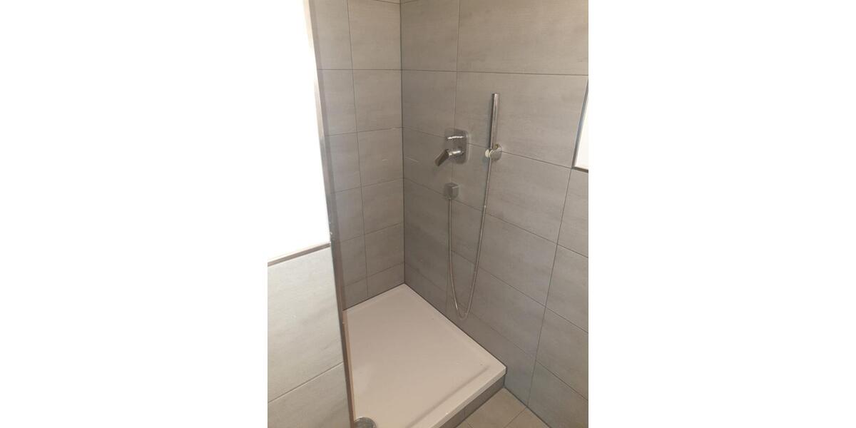 Erdgeschoßwohnung Dortmund Brackel - 6 Zimmer, 135 m&sup2;, 1.400&euro; | Angebot:22788276