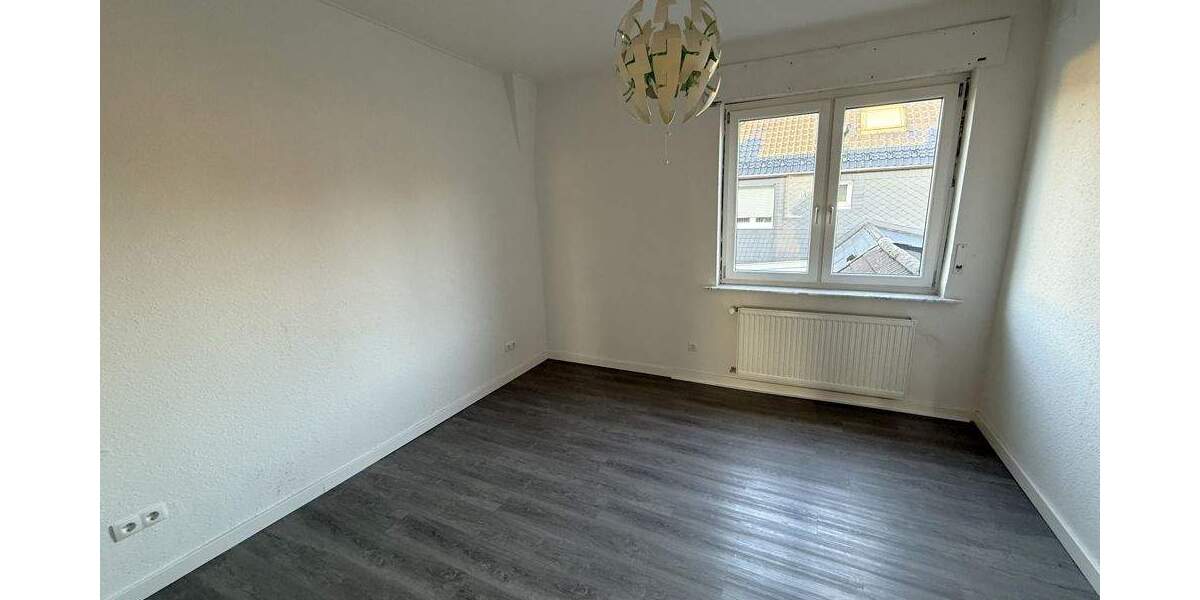 Mehrfamilienhaus, Wohnhaus Castrop-Rauxel Ickern - 5 Zimmer, 120 m&sup2;, 320.000&euro; | Angebot:25748115