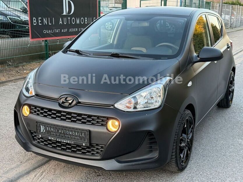 i10