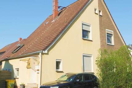 Haus zum Kaufen in Gelsenkirchen 198.000 € 82.51 m² 3.5 zimmer