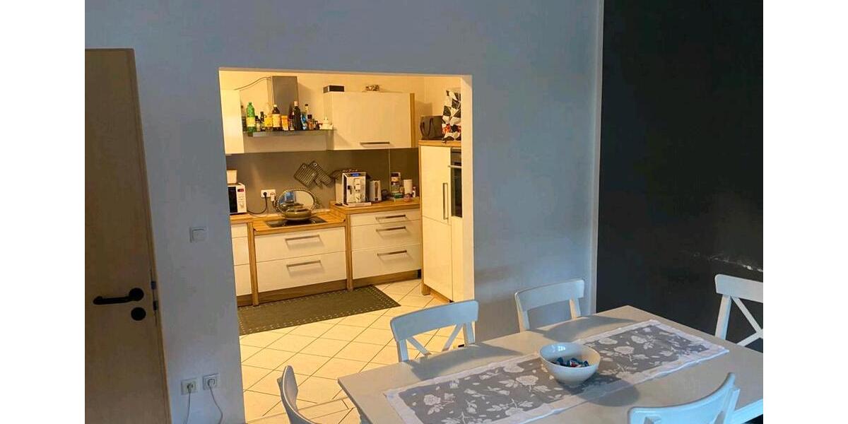 Erdgeschoßwohnung Hemer - 4 Zimmer, 97 m&sup2;, 200.000&euro; | Angebot:24296312