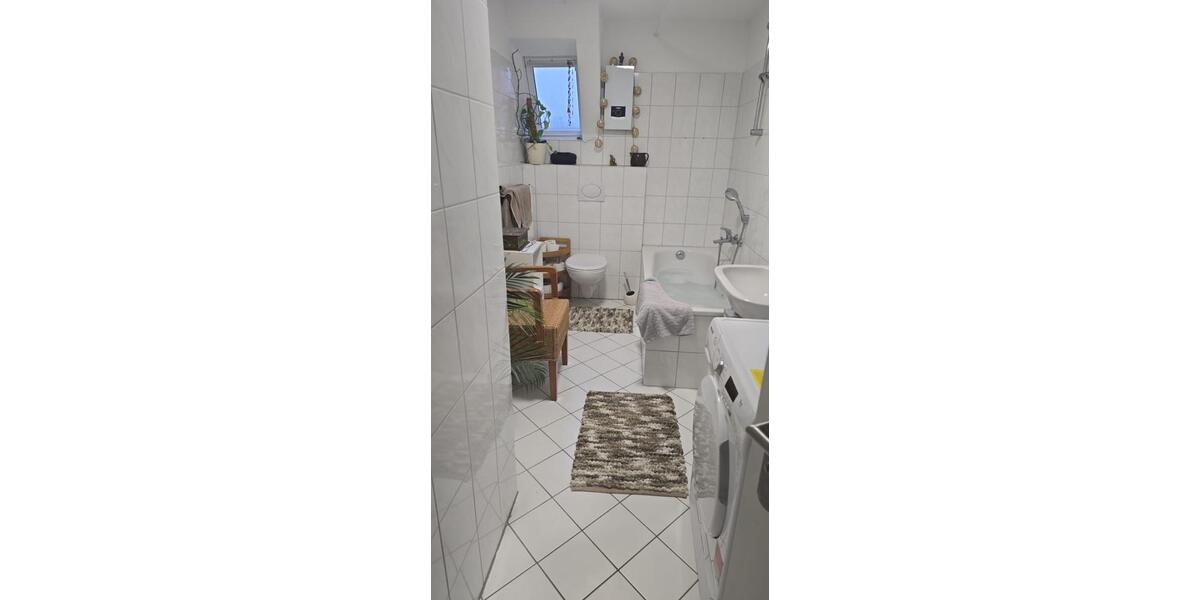 Dachgeschoßwohnung Bochum Bochum-Südwest - 4 Zimmer, 96 m&sup2;, 575&euro; | Angebot:25637333