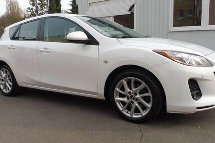 Mazda 3 93.488 km 10.850 &euro; Bochum-Wattenscheid 44866