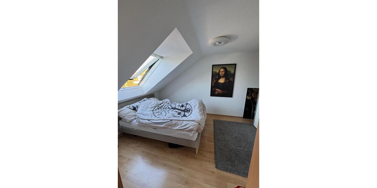 Dachgeschoßwohnung Recklinghausen Berghausen - 2 Zimmer, 55 m&sup2;, 300&euro; | Angebot:24786727