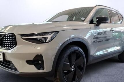 Volvo XC40 4.900 km 47.880 € Recklinghausen 45659