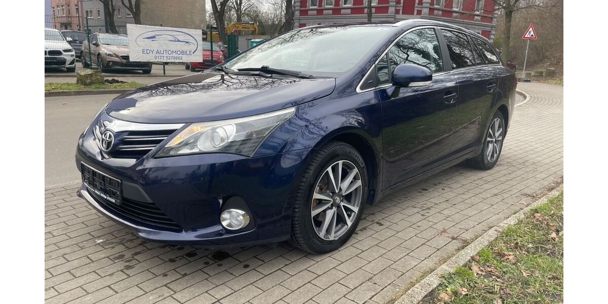 Toyota Avensis 299.000 km 3.999 &euro; Gelsenkirchen 45889