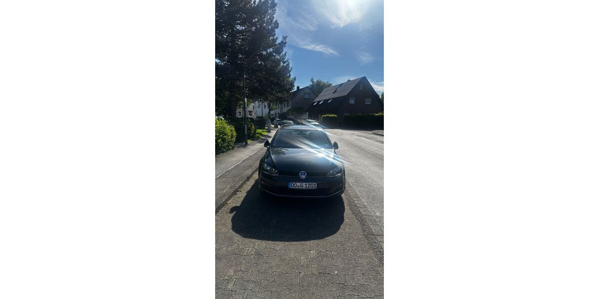 VW Golf 122.000 km 9.200 &euro; Dortmund 44147