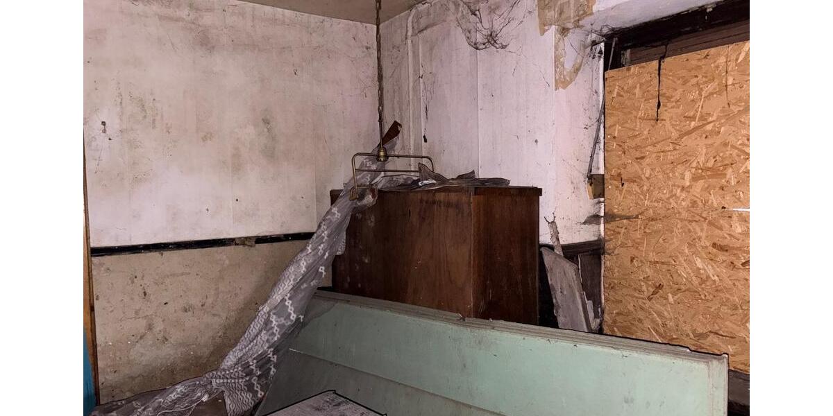 Einfamilienhaus Altena - 3 Zimmer, 110 m&sup2;, 80&euro; | Angebot:26275135