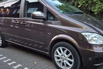 Mercedes Viano