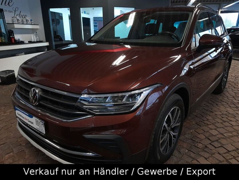 VW Tiguan 77.838 km 26.990 € Gelsenkirchen 45888