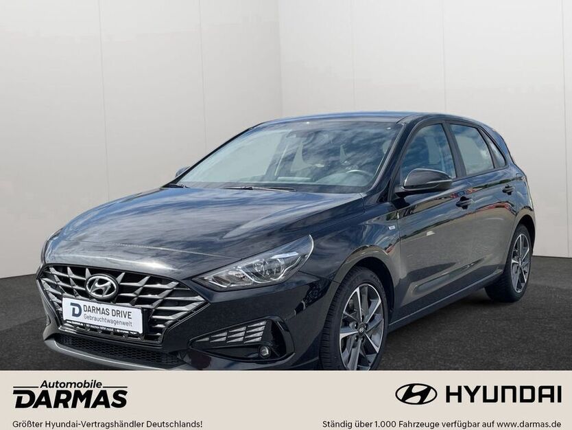 i30