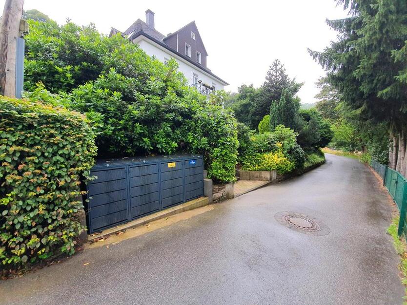 Repräsentatives Herrenhaus in Alleinlage mit EinliegerWohnung