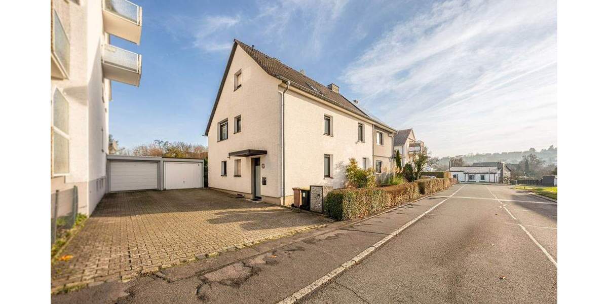 Doppelhaushälfte Dortmund Berghofen - 7 Zimmer, 133 m&sup2;, 399.000&euro; | Angebot:24557577