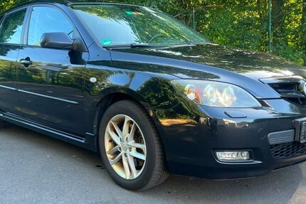 Mazda 3 215.700 km 2.500 &euro; Dortmund 44369
