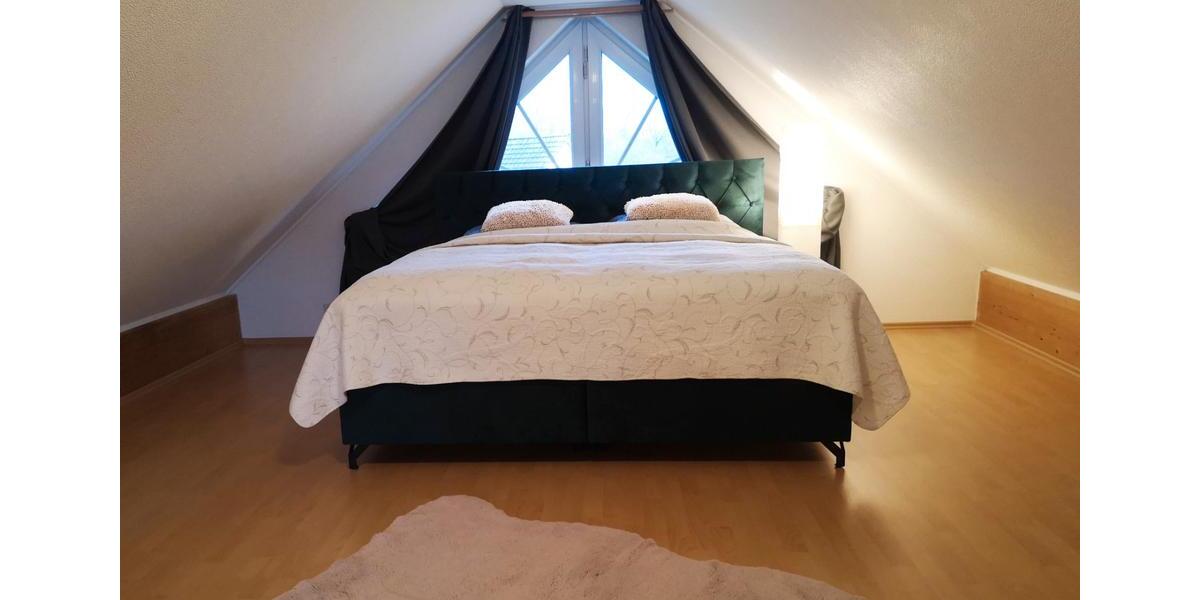 Etagenwohnung Dortmund Mengede - 3 Zimmer, 100 m&sup2;, 1.300&euro; | Angebot:26464251