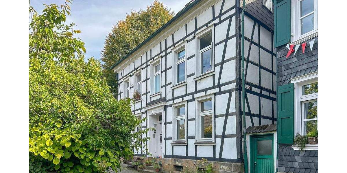 Investition mit Altstadtflair - vermietete Eigentumswohnung im Denkmalhaus in Schwelm 2 zimmer