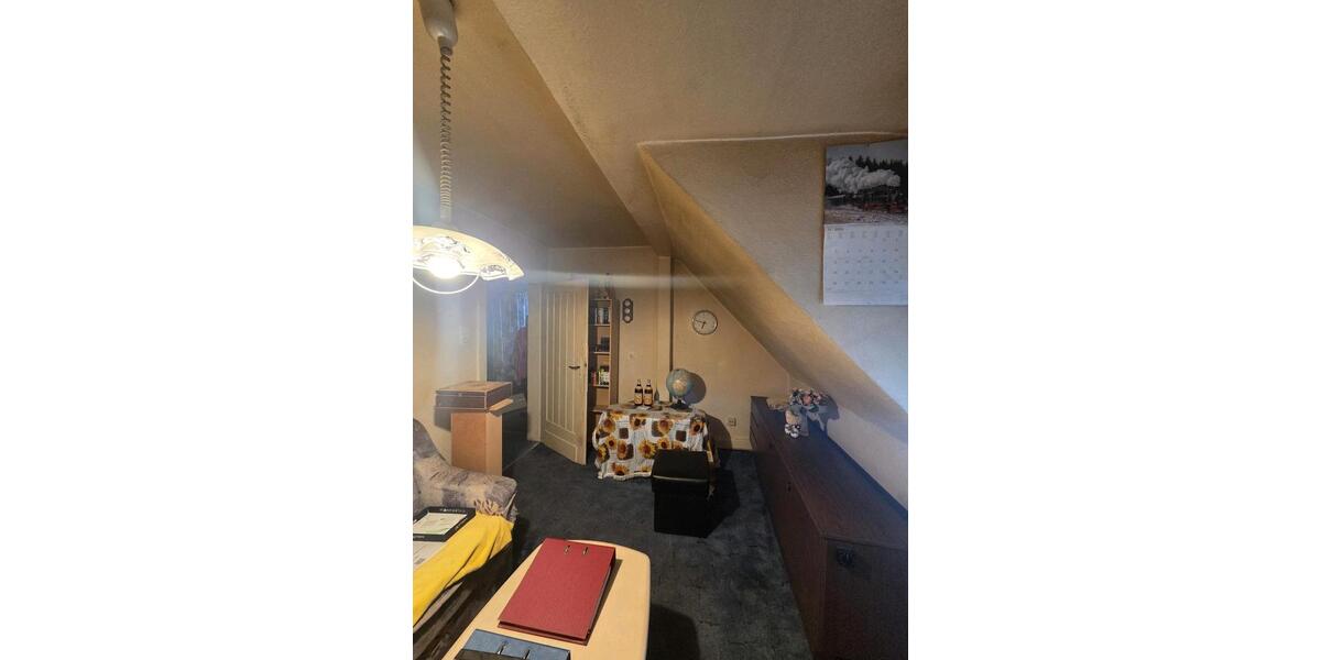 Doppelhaushälfte Hemer - 9 Zimmer, 179 m&sup2;, 450.000&euro; | Angebot:27244441