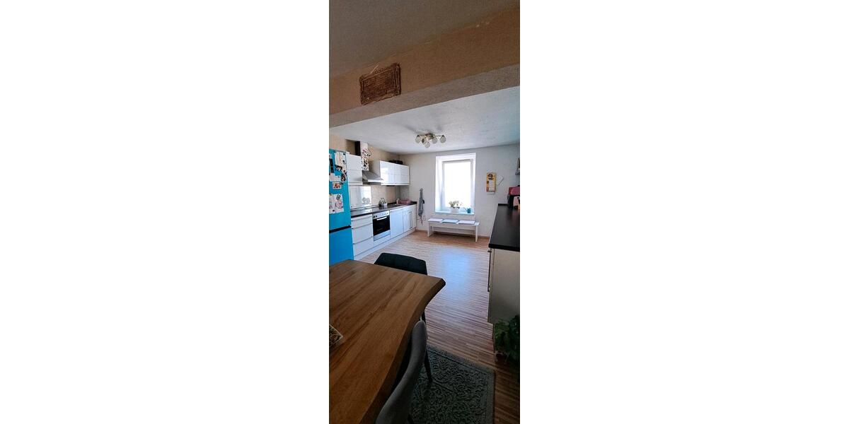 Reihenhaus Altena - 7 Zimmer, 130 m&sup2;, 223.000&euro; | Angebot:27285286