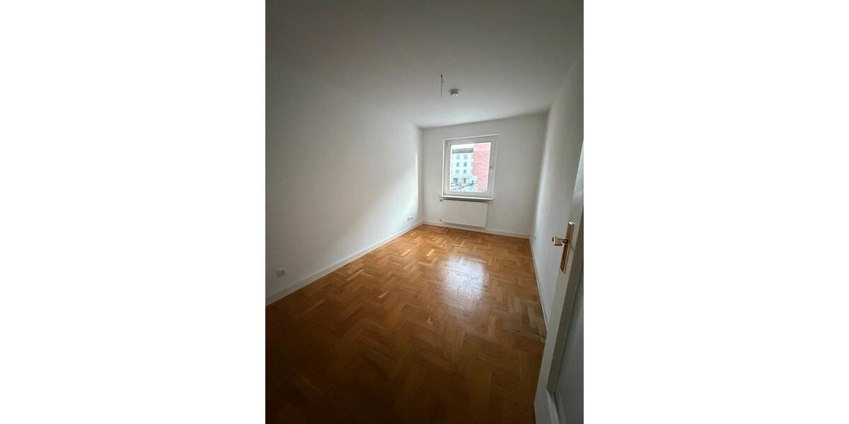 Etagenwohnung Dortmund Innenstadt West - 3 Zimmer, 65 m&sup2;, 600&euro; | Angebot:25558970