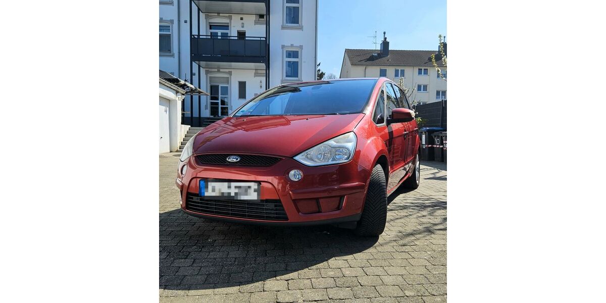Ford S-Max 261.286 km 4.400 &euro; Hattingen 45527