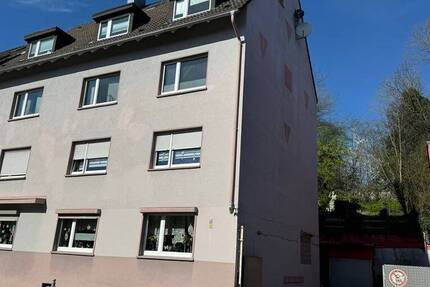 Mehrfamilienhaus in Lütgendortmund! 1 zimmer