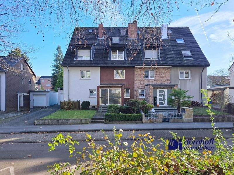 Reihenmittelhaus Dortmund / Dorstfeld Dorstfeld - 7 Zimmer, 179 m&sup2;, 390.000&euro; | Angebot:24470342