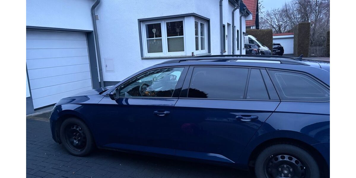 Skoda Superb 171.650 km 11.000 &euro; Bergkamen 59192