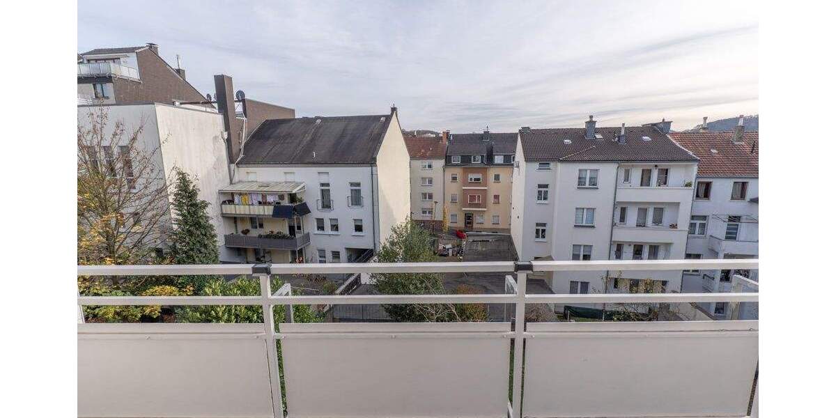 Etagenwohnung Hagen Mittelstadt - 4 Zimmer, 110 m&sup2;, 209.800&euro; | Angebot:24028339